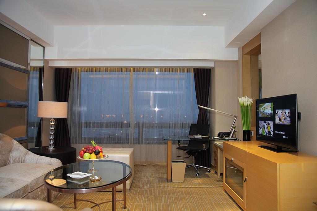 Shanghai Hongqiao Airport Hotel - Air China Room photo